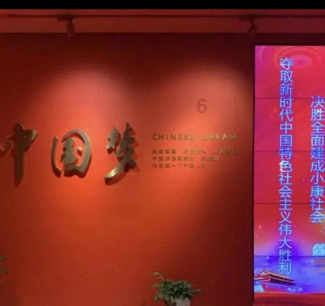僵尸过人行道