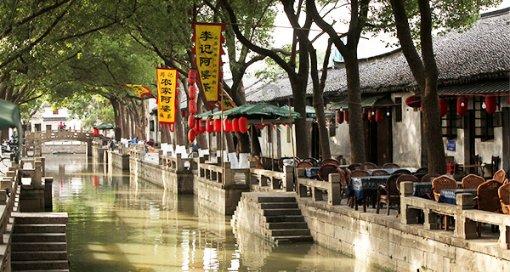 68岁周润发参加半马2小时26分完赛!他说如果跑进2小时就挑战全马,要跑到90岁